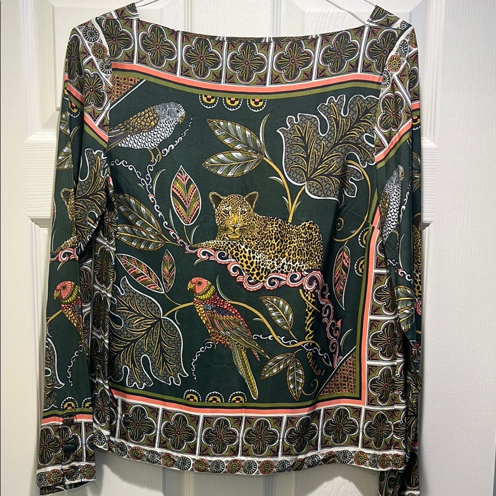 J. Crew Green Graphic Long Sleeve Blouse EUC